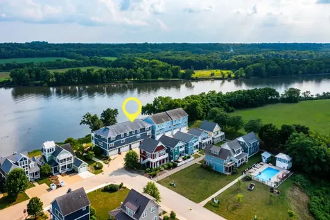 11 River Row Ottawa IL 61350