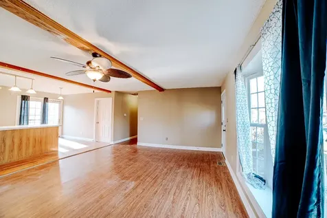 503 West Park Avenue Watseka IL 60970