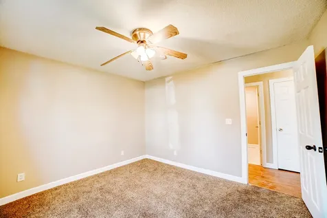 503 West Park Avenue Watseka IL 60970