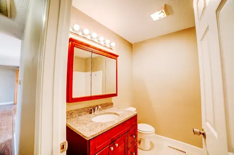 503 West Park Avenue Watseka IL 60970