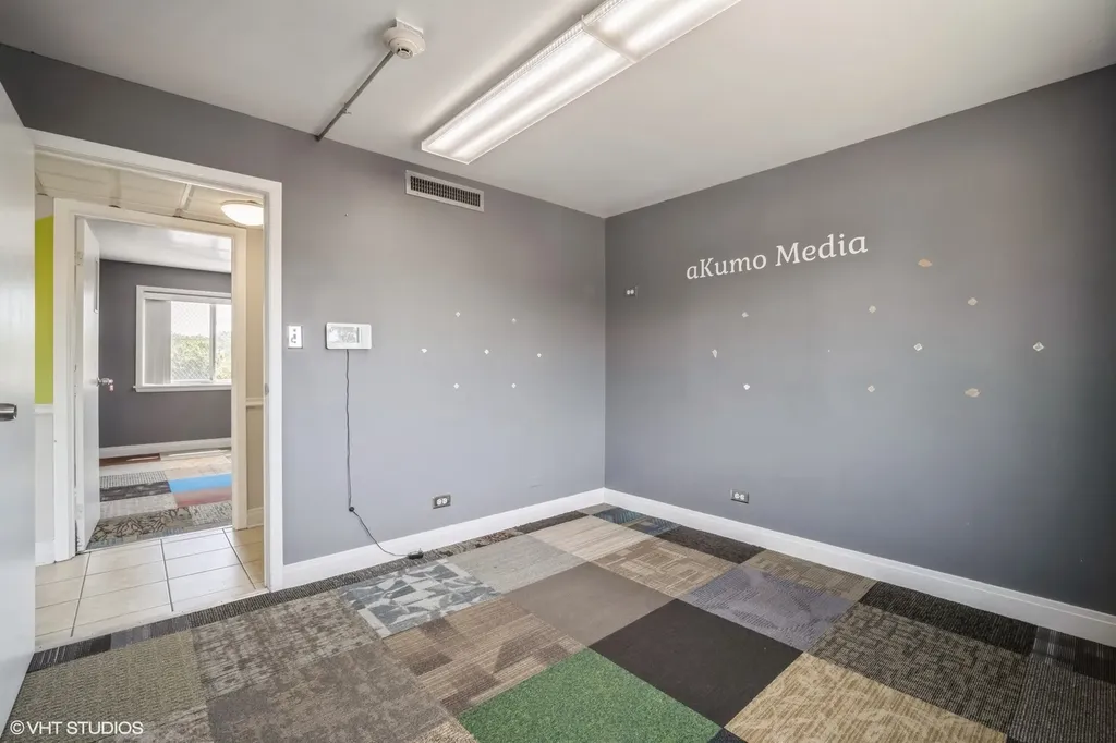 3421 Dempster Street Skokie IL 60076