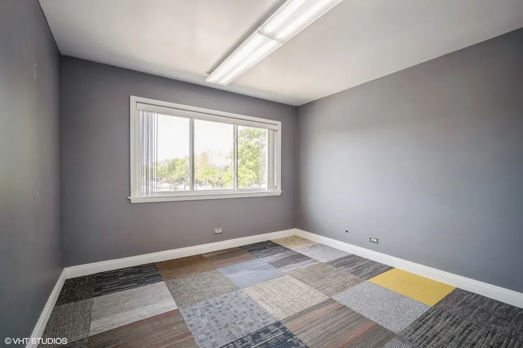 3421 Dempster Street Skokie IL 60076