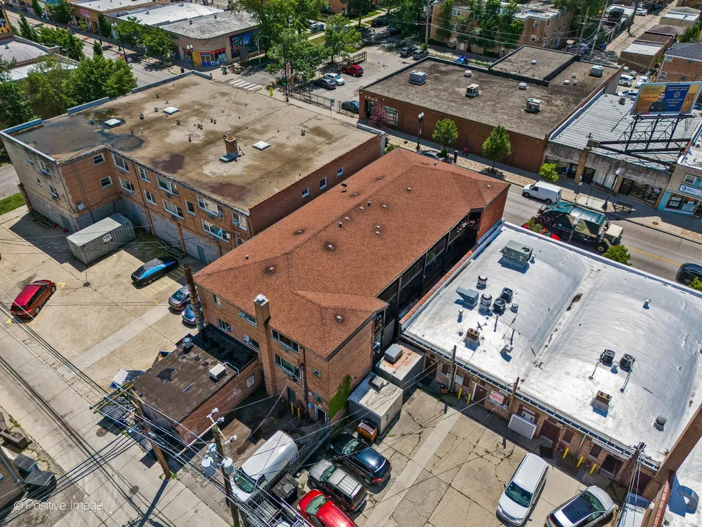 2944 West Devon Avenue Chicago IL 60659