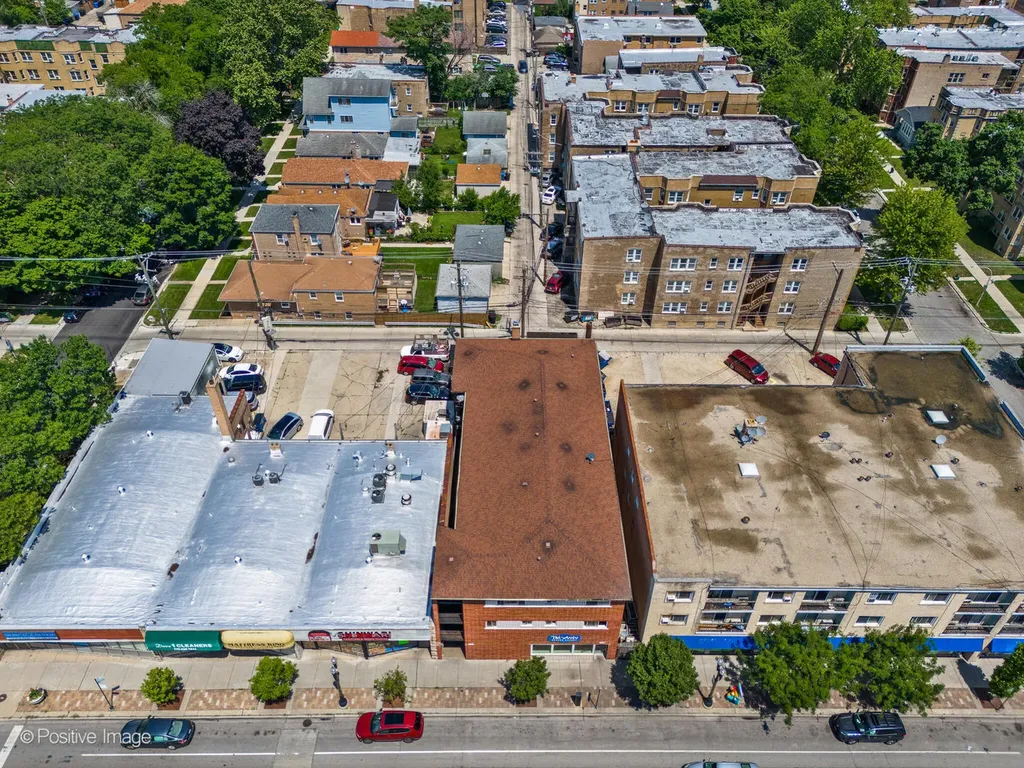 2944 West Devon Avenue Chicago IL 60659