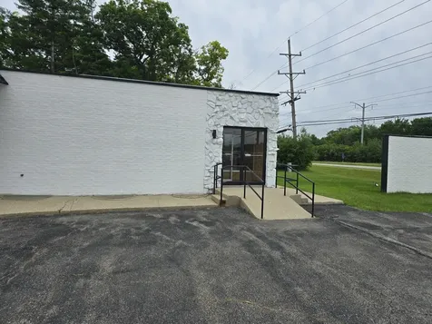 28662 West Northwest Highway Lake Barrington IL 60010