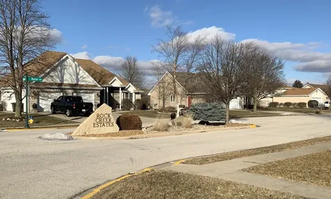 513 Diamond Drive Manteno IL 60950