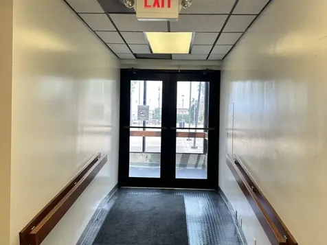 6 Dearborn Square Kankakee IL 60901