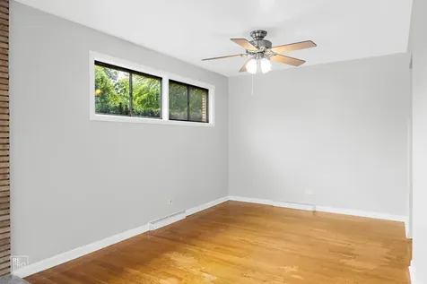 415 East Atwater Avenue Elmhurst IL 60126