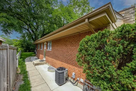 415 East Atwater Avenue Elmhurst IL 60126