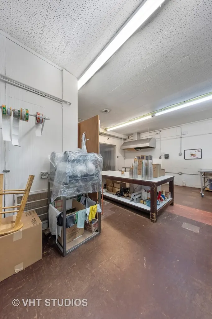 4933-4935 West Fullerton Avenue Chicago IL 60639