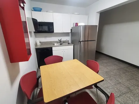 710 East 47th Street Chicago IL 60653