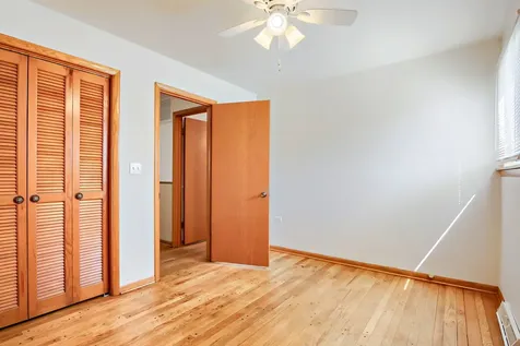 2356 183RD Place Lansing IL 60438