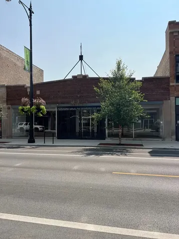 3044 North Lincoln Avenue Chicago IL 60657