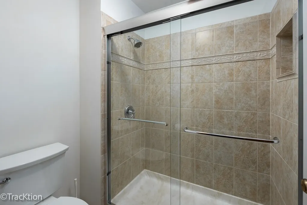 1229 West Bauer Road Naperville IL 60563