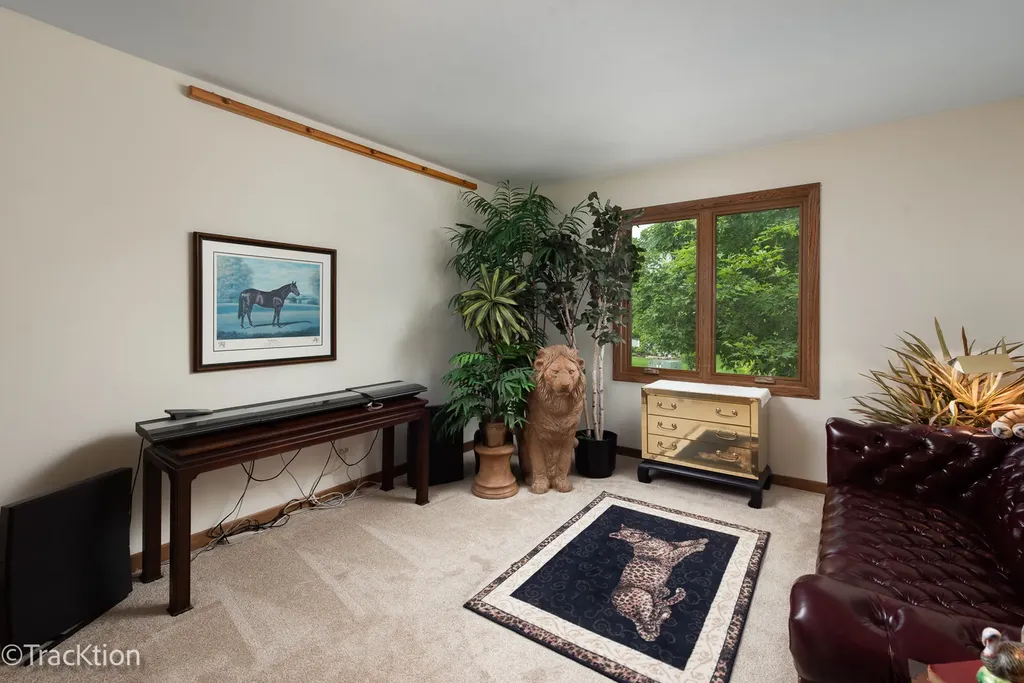 1229 West Bauer Road Naperville IL 60563