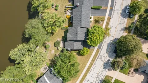 1229 West Bauer Road Naperville IL 60563
