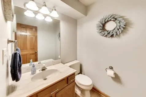207 Mainsail Drive Third Lake IL 60030