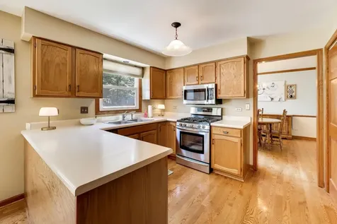 207 Mainsail Drive Third Lake IL 60030