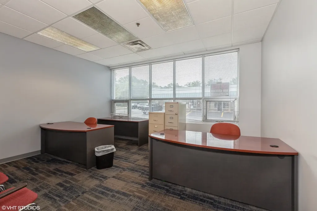4906 South Main Street Lisle IL 60532