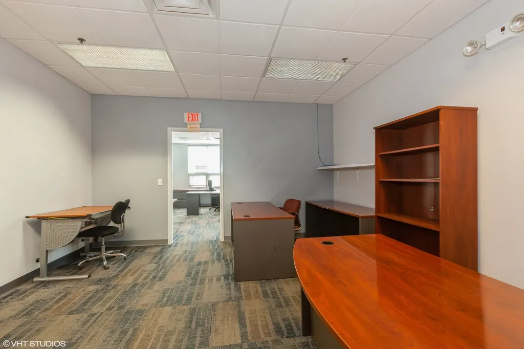 4906 South Main Street Lisle IL 60532