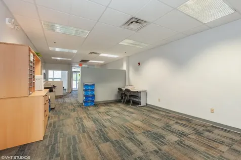 4906 South Main Street Lisle IL 60532