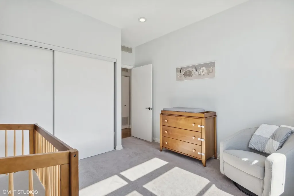 560 West Fulton Street Chicago IL 60661