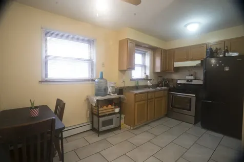 2052 135TH Place Blue Island IL 60406