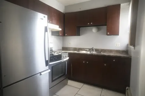 2052 135TH Place Blue Island IL 60406