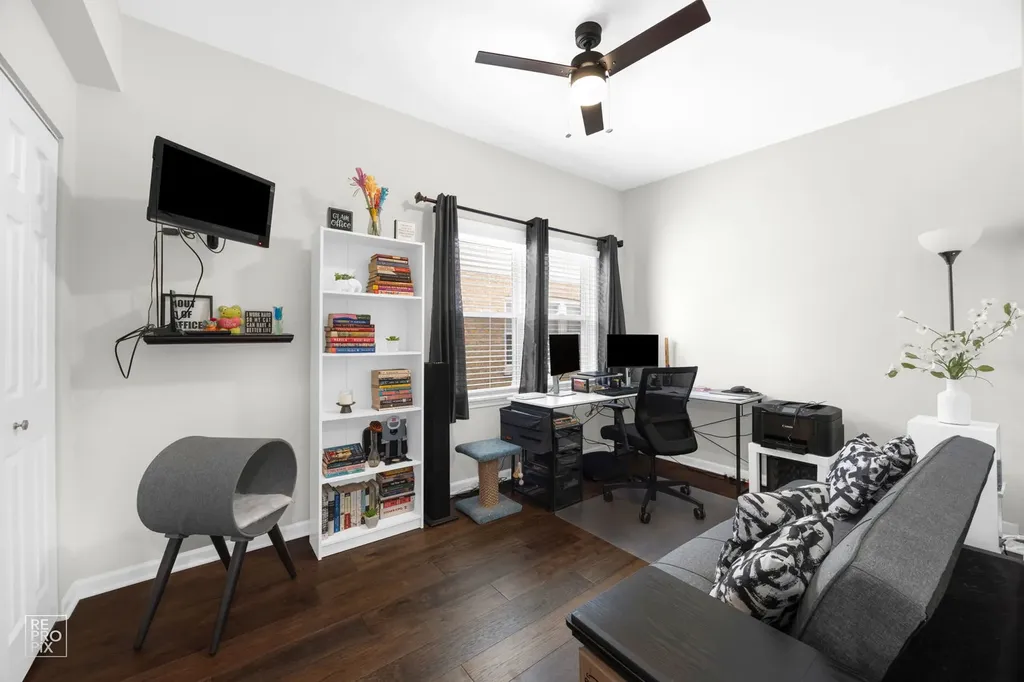 5811 West Patterson Avenue Chicago IL 60634