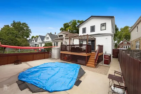 5811 West Patterson Avenue Chicago IL 60634