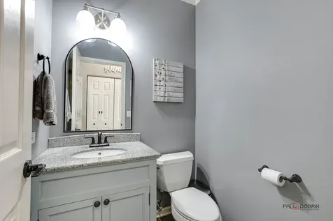 7404 Brentwood Lane Gurnee IL 60031