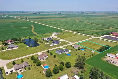 3290 East 289th Road Lasalle IL 61301