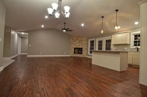 3290 East 289th Road Lasalle IL 61301