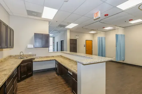 4815 West 95th Street Oak Lawn IL 60453