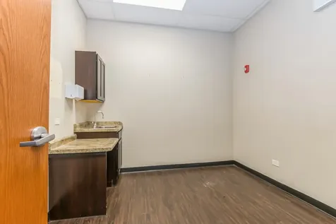 4815 West 95th Street Oak Lawn IL 60453
