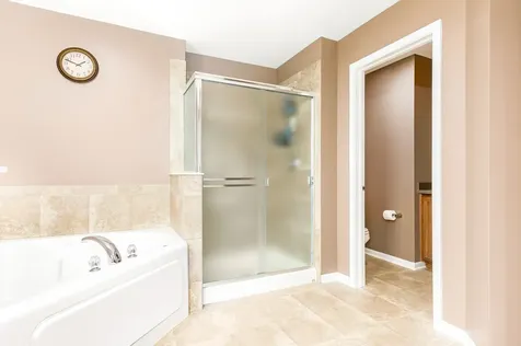 330 Veneto Bloomingdale IL 60108