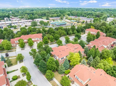 330 Veneto Bloomingdale IL 60108