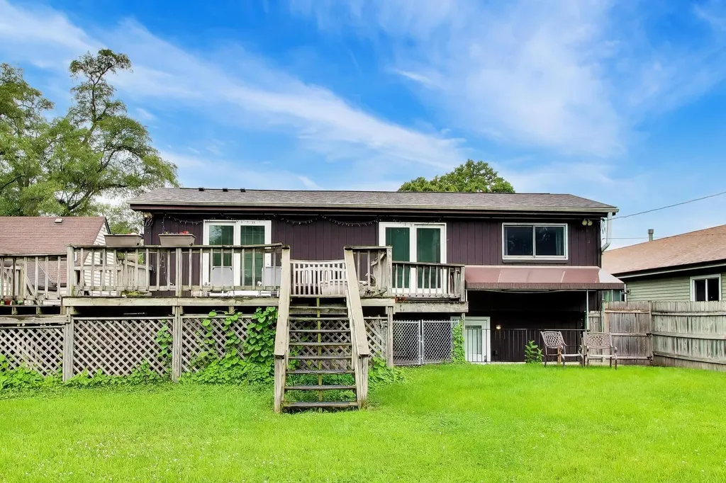 1233 Degener Avenue Elmhurst IL 60126