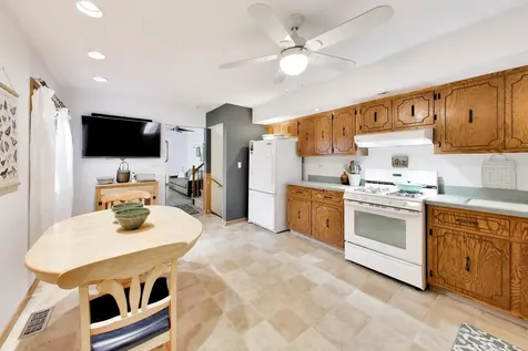 1233 Degener Avenue Elmhurst IL 60126