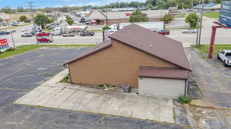 1561 North Division Street Morris IL 60450