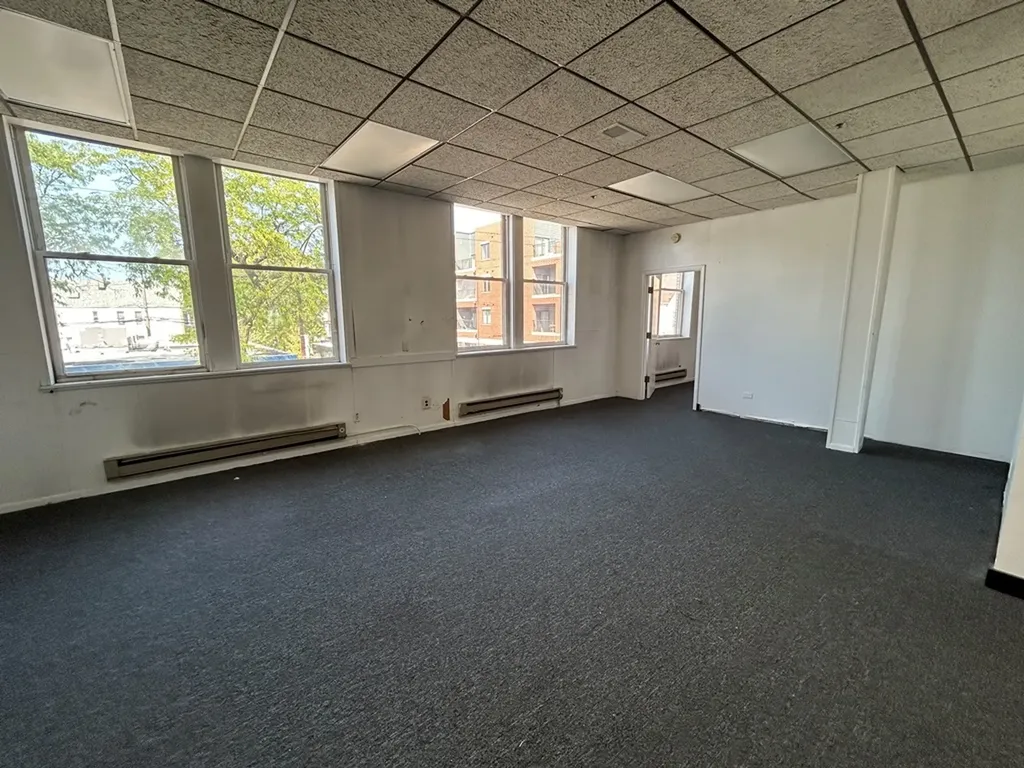 3735 West Belmont Avenue Chicago IL 60618