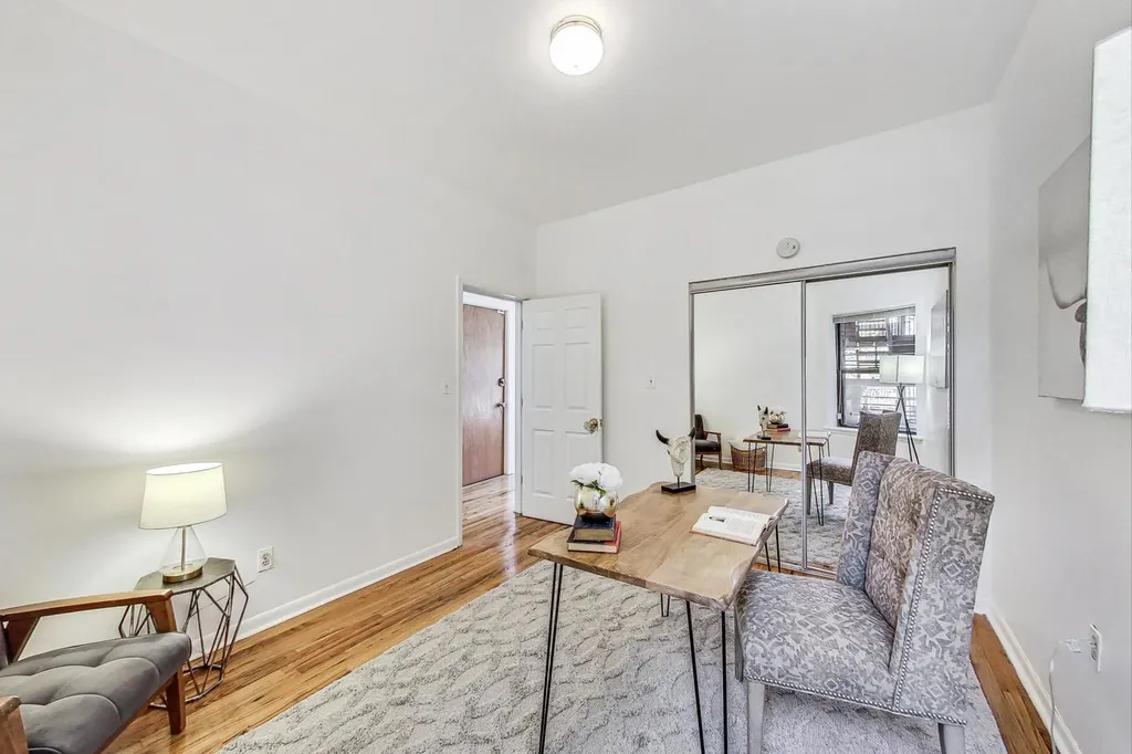 6209 South Dorchester Avenue Chicago IL 60637