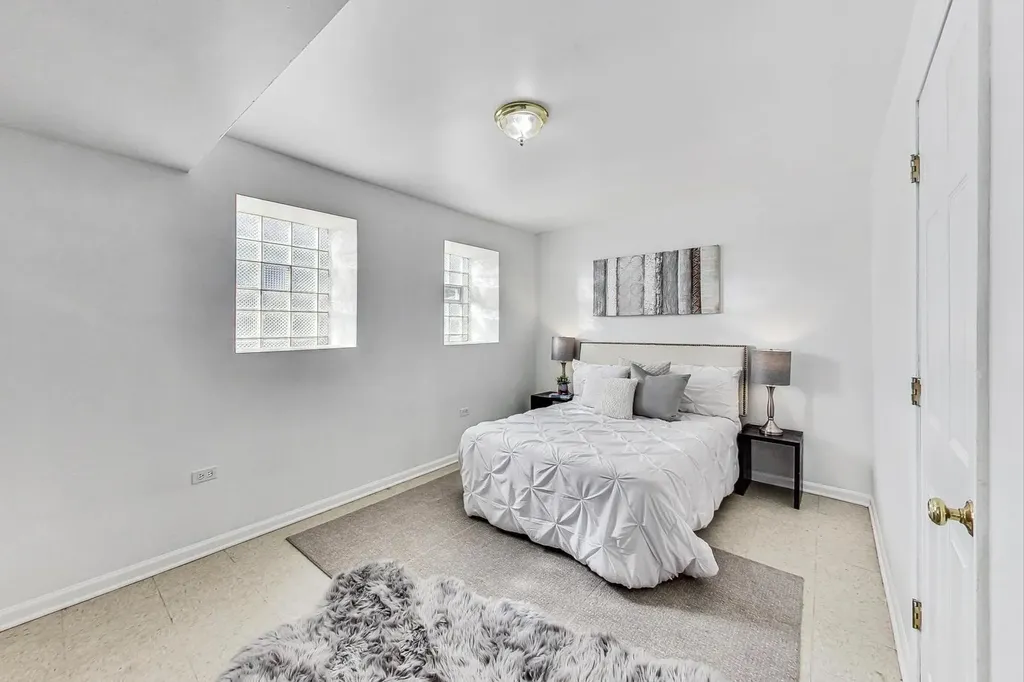6209 South Dorchester Avenue Chicago IL 60637