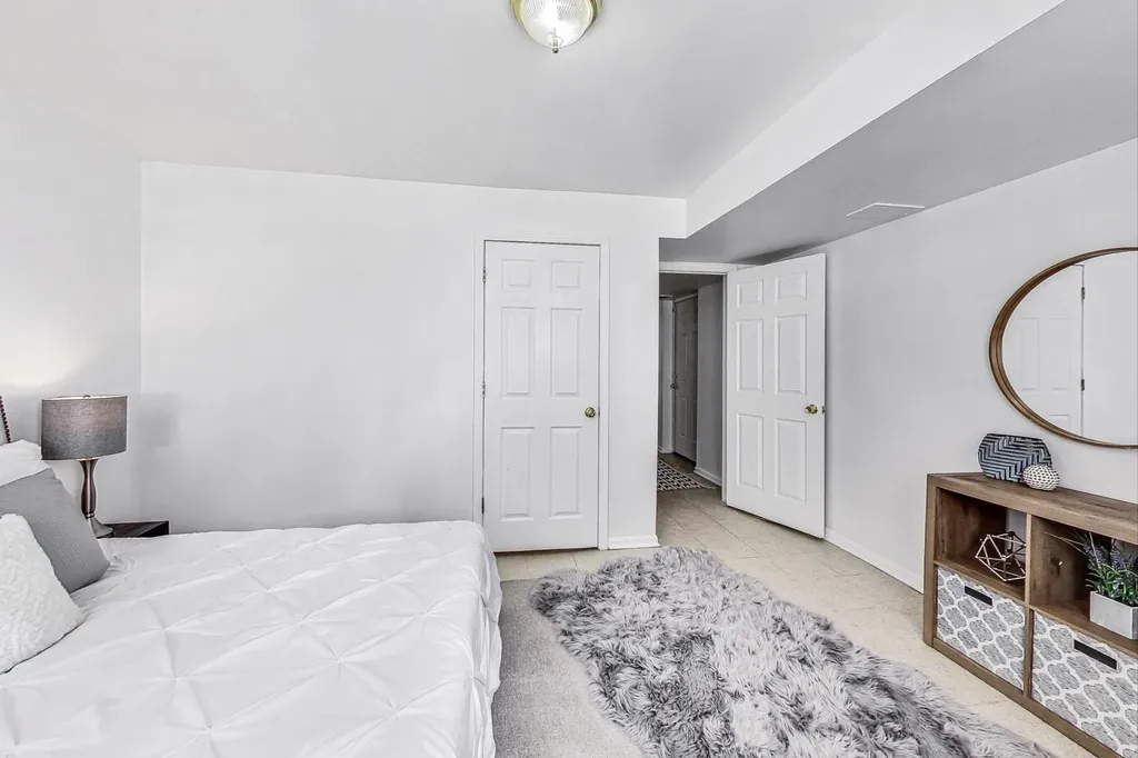 6209 South Dorchester Avenue Chicago IL 60637