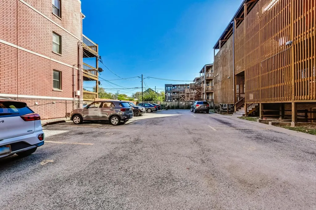 6209 South Dorchester Avenue Chicago IL 60637