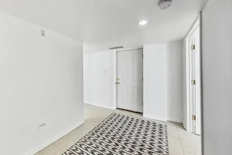 6209 South Dorchester Avenue Chicago IL 60637
