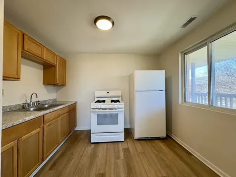210 - 280 Tedmark Court Kankakee IL 60901