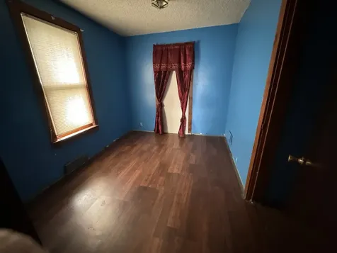 1112 Market Street Dekalb IL 60115
