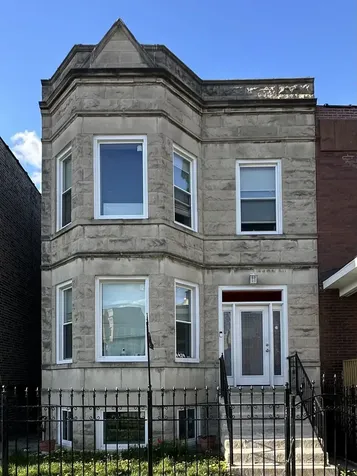 4424 West Congress Parkway Chicago IL 60624