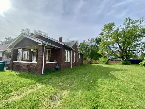 657 West Wood Street Decatur IL 62522